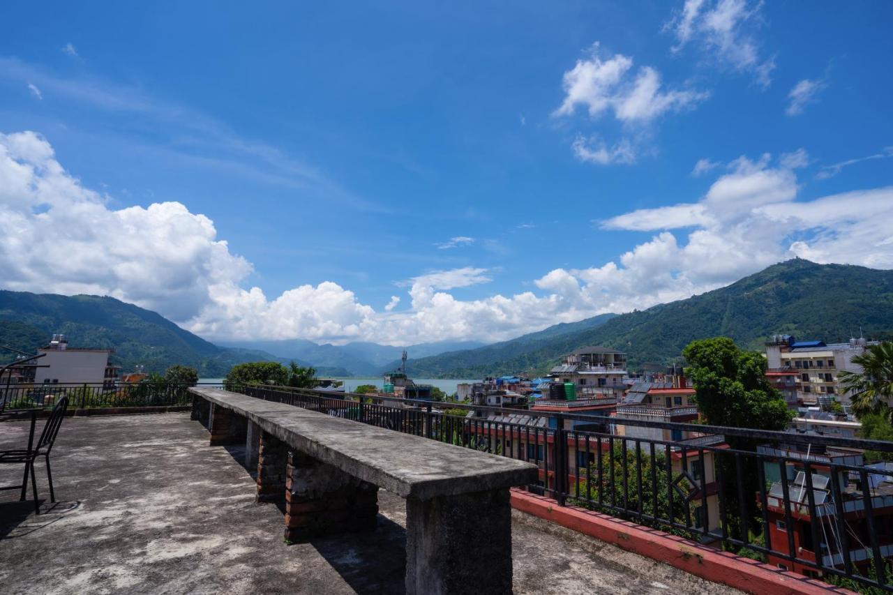 Butterfly alojamiento Pokhara Exterior foto